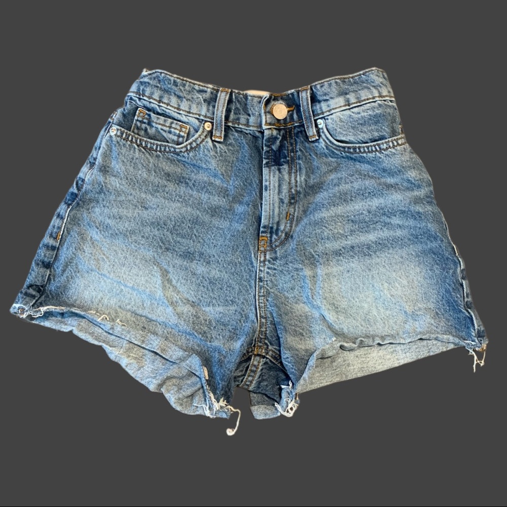 🐳 BDG a-line cutoff retro style high waisted tinted denim shorts